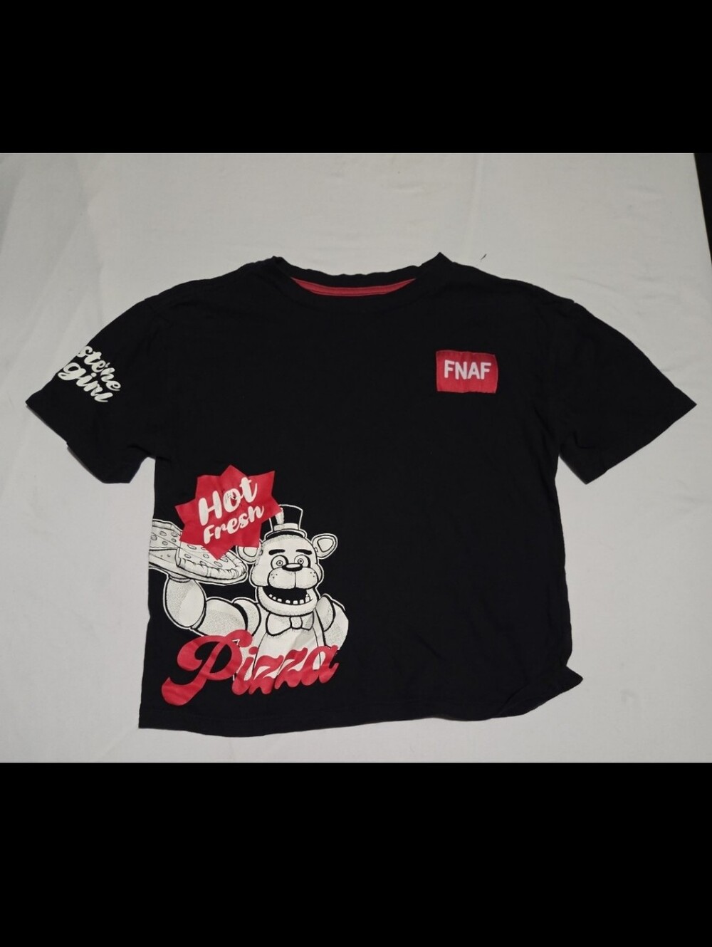 Five nights at Freddy's boys small black shirt #28